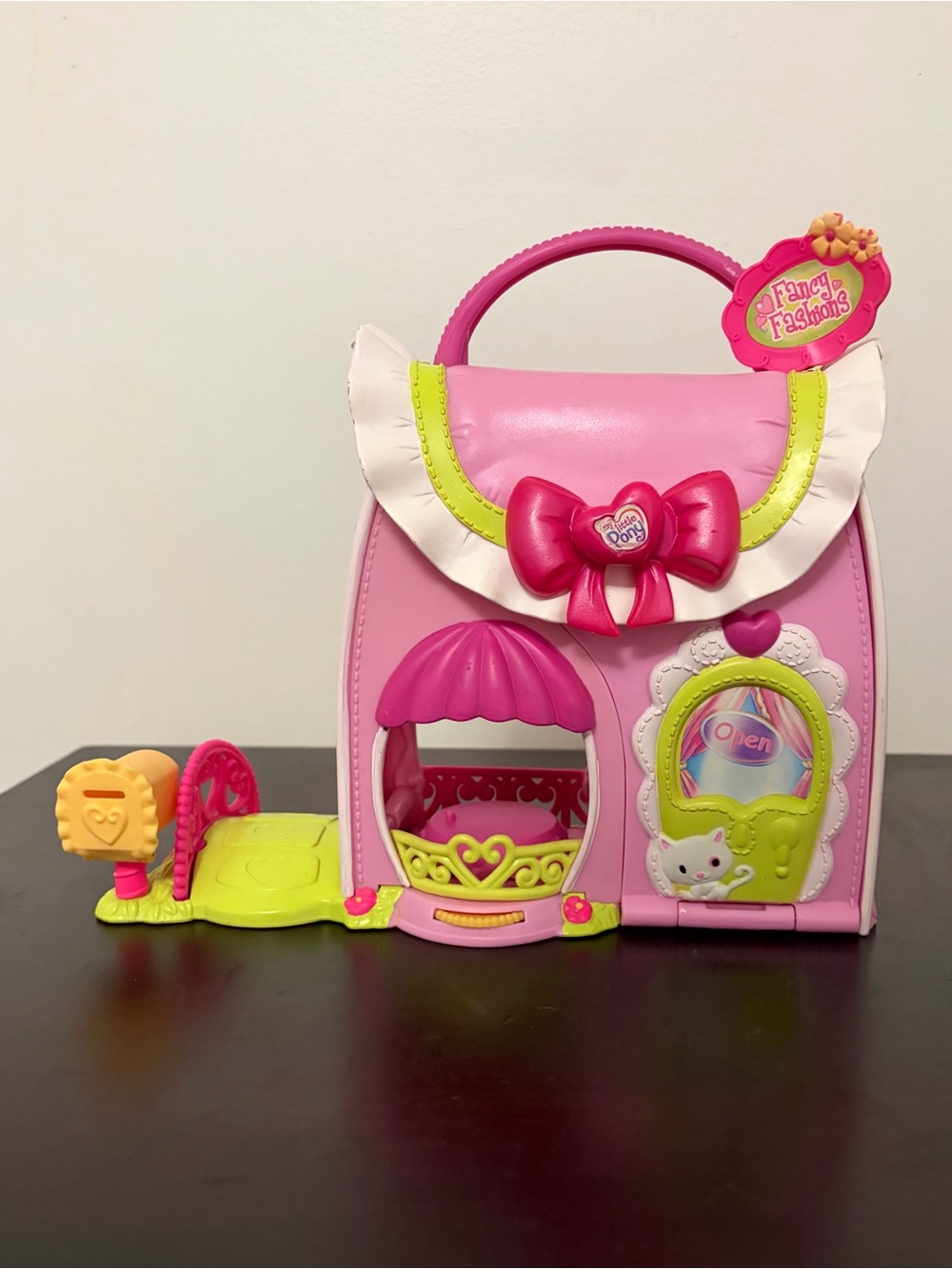 Vintage 2007 My Little Pony Playset - Case Only no accessories